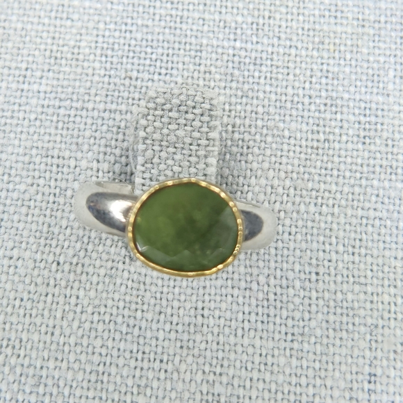 Sterling silver & 22k gold Peridot ring - Picture 8 of 8